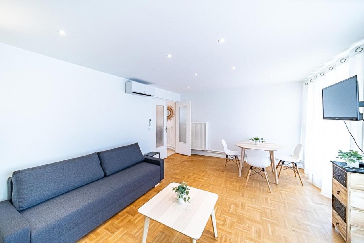 Le Pressense 4 Pers Balcon-Metro Republique Appartement Villeurbanne Buitenkant foto